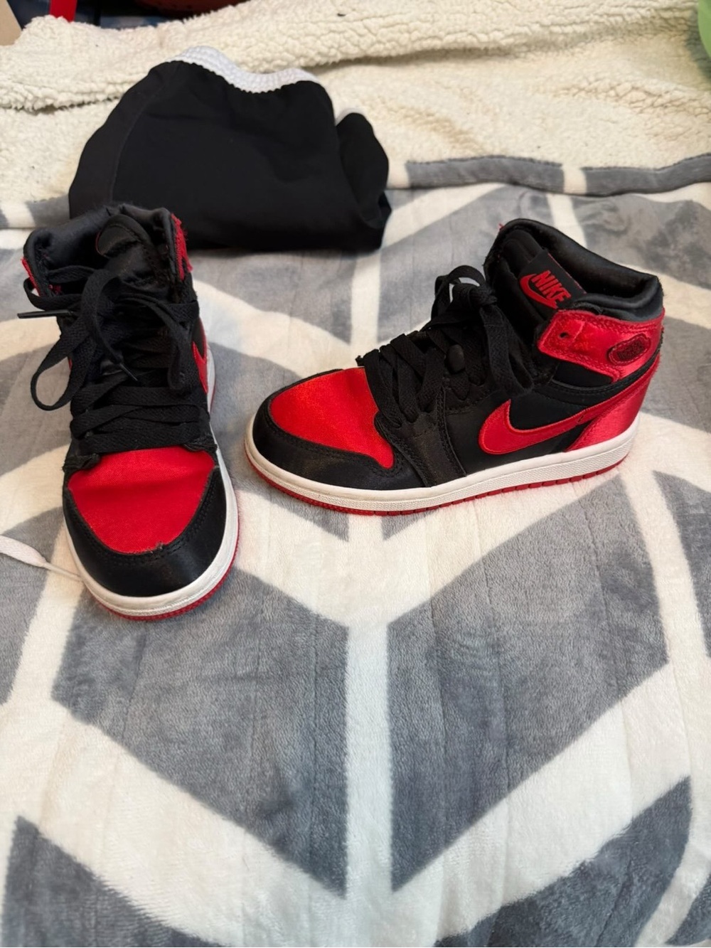 Lot of 3 Kids Nike Jordan Polo shoes